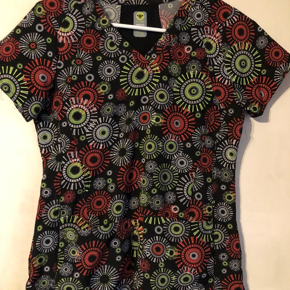Scrub top